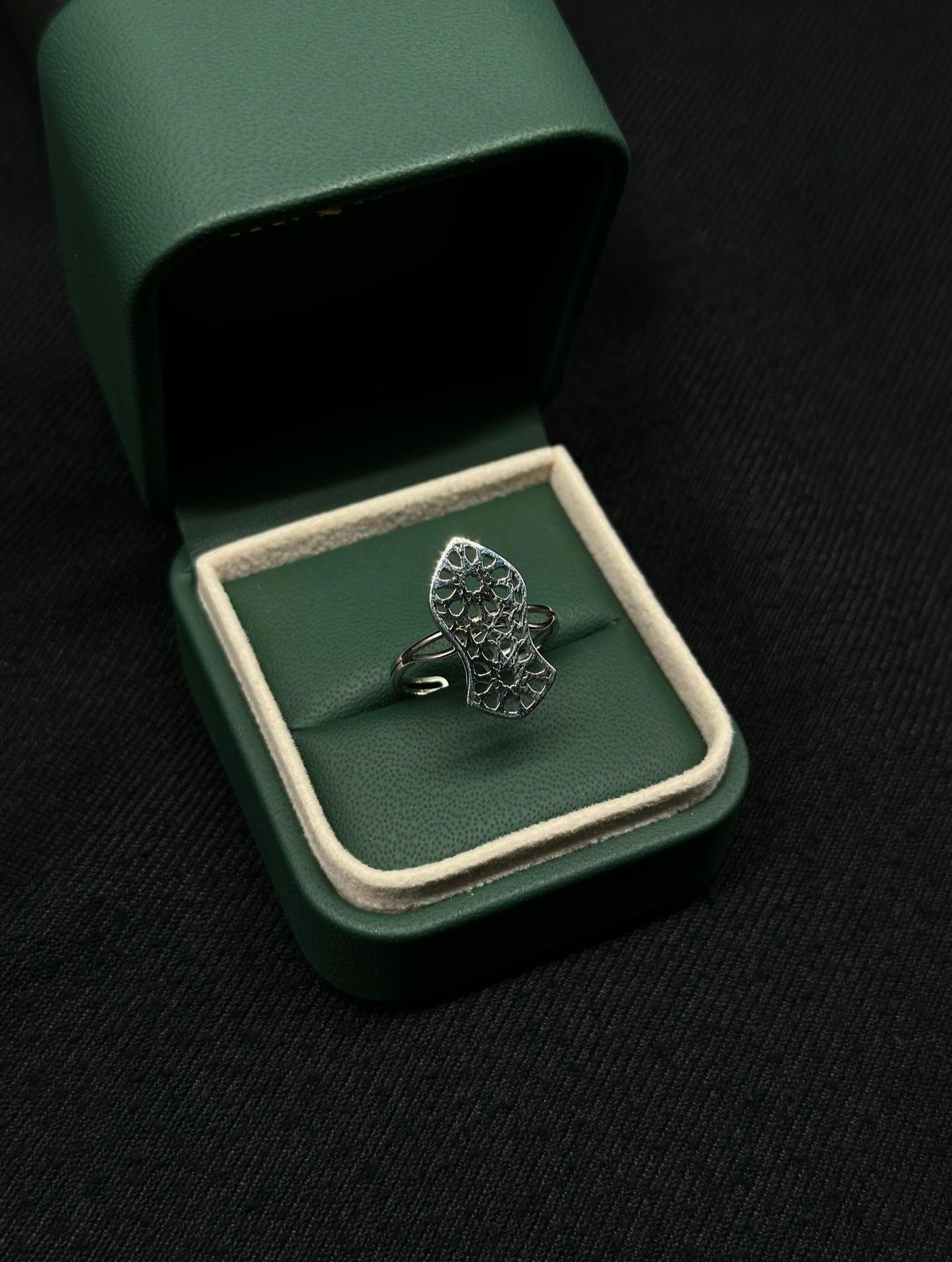 The Nalayn Ring