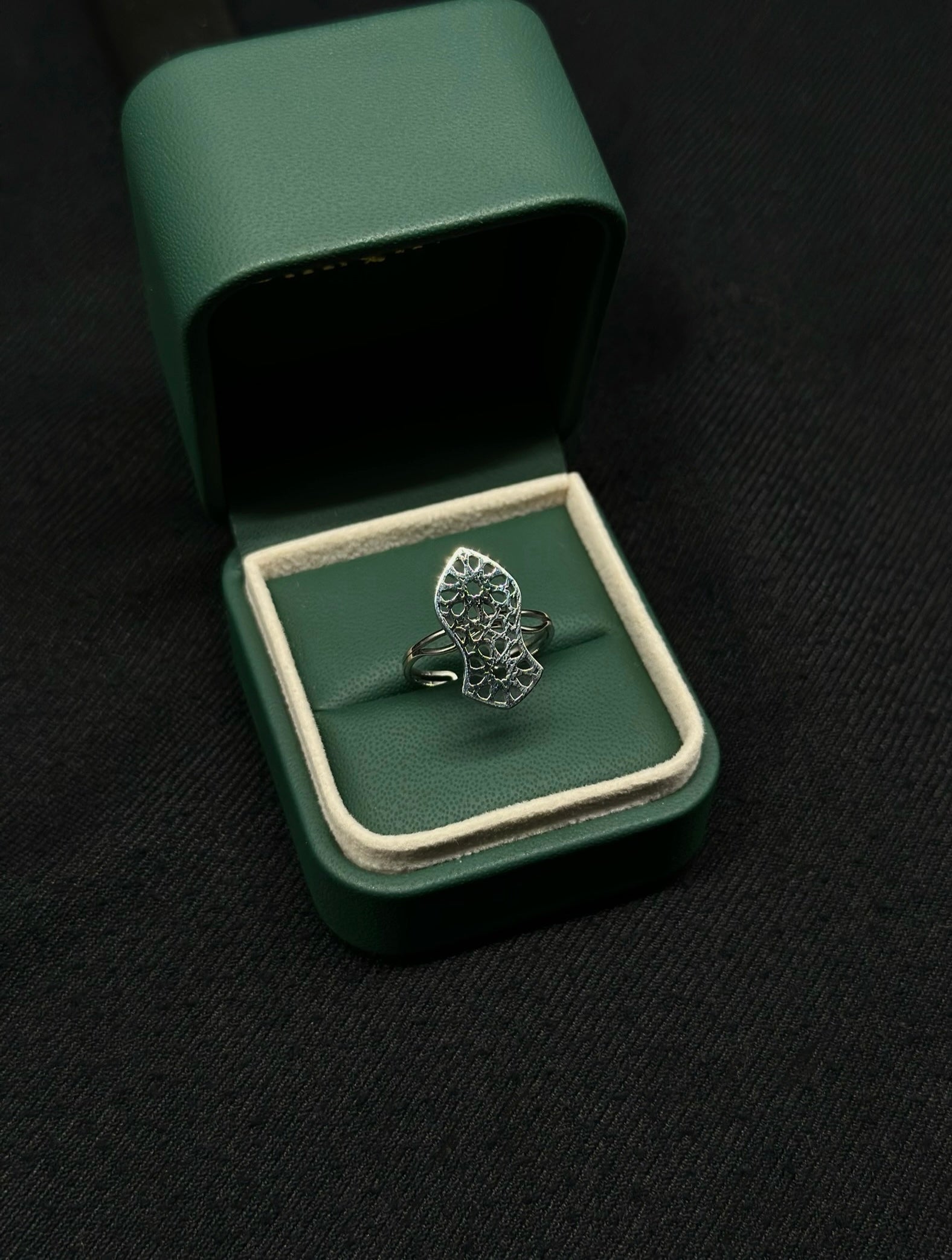 The Nalayn Ring