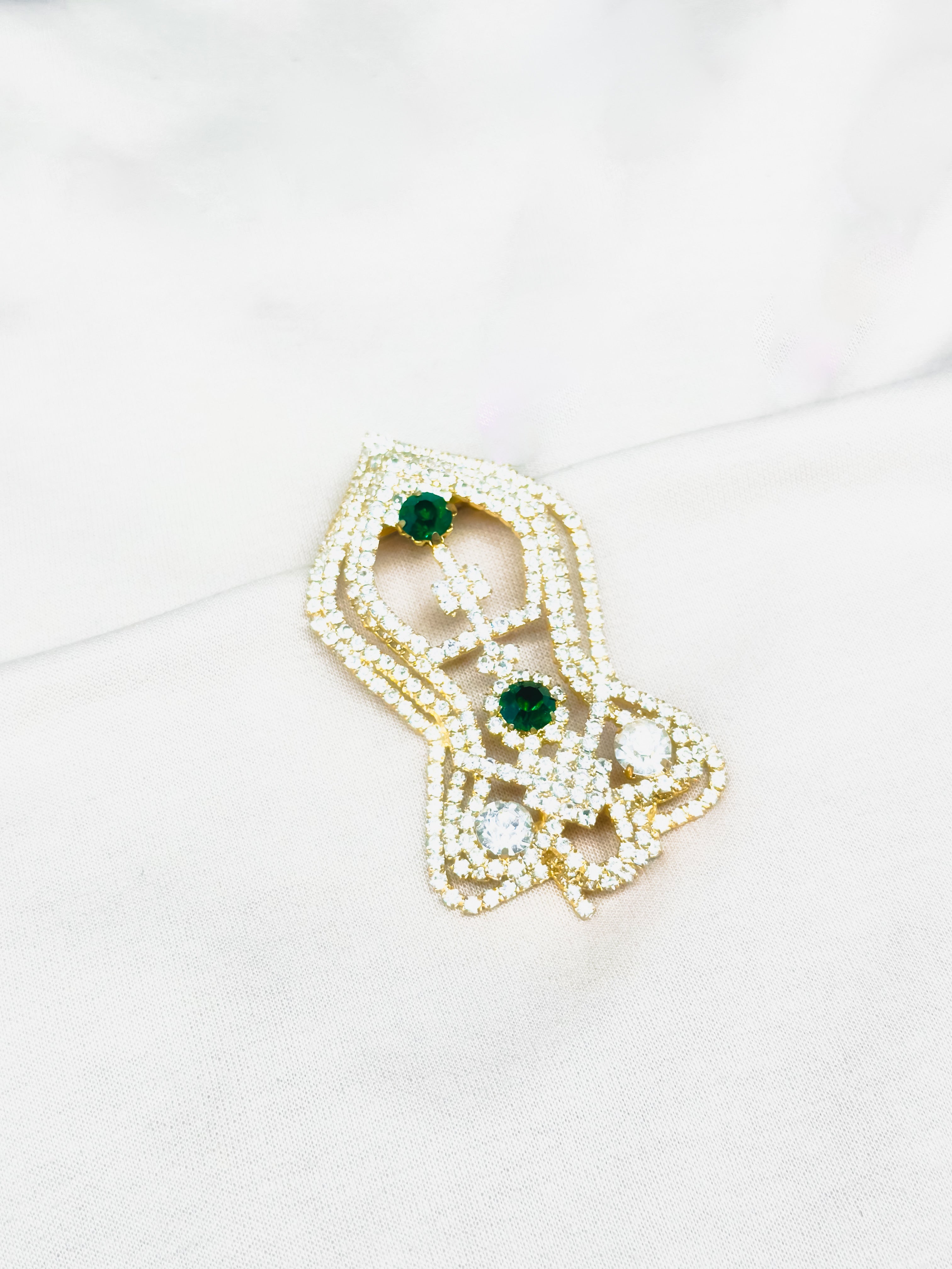Nalayn Pin | Broche v13