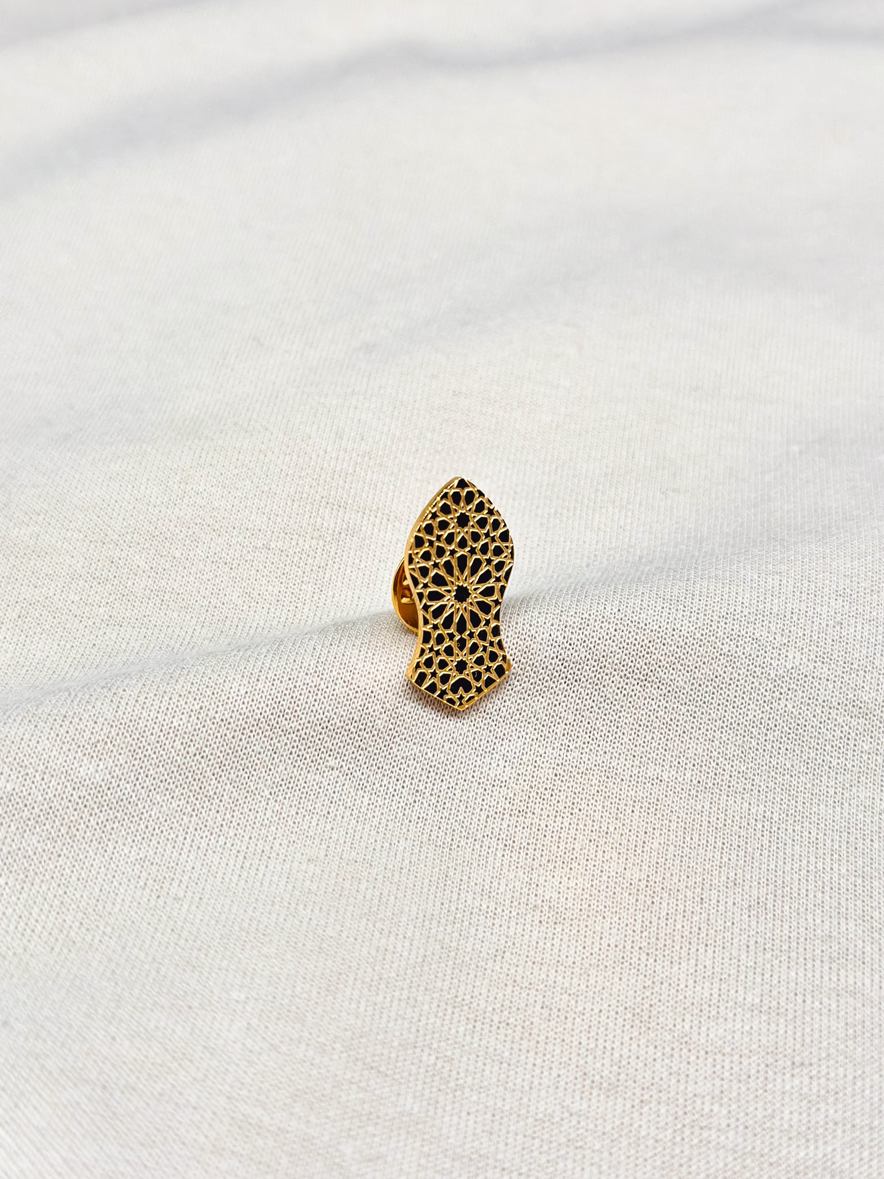 The Geometric Nalayn Pin